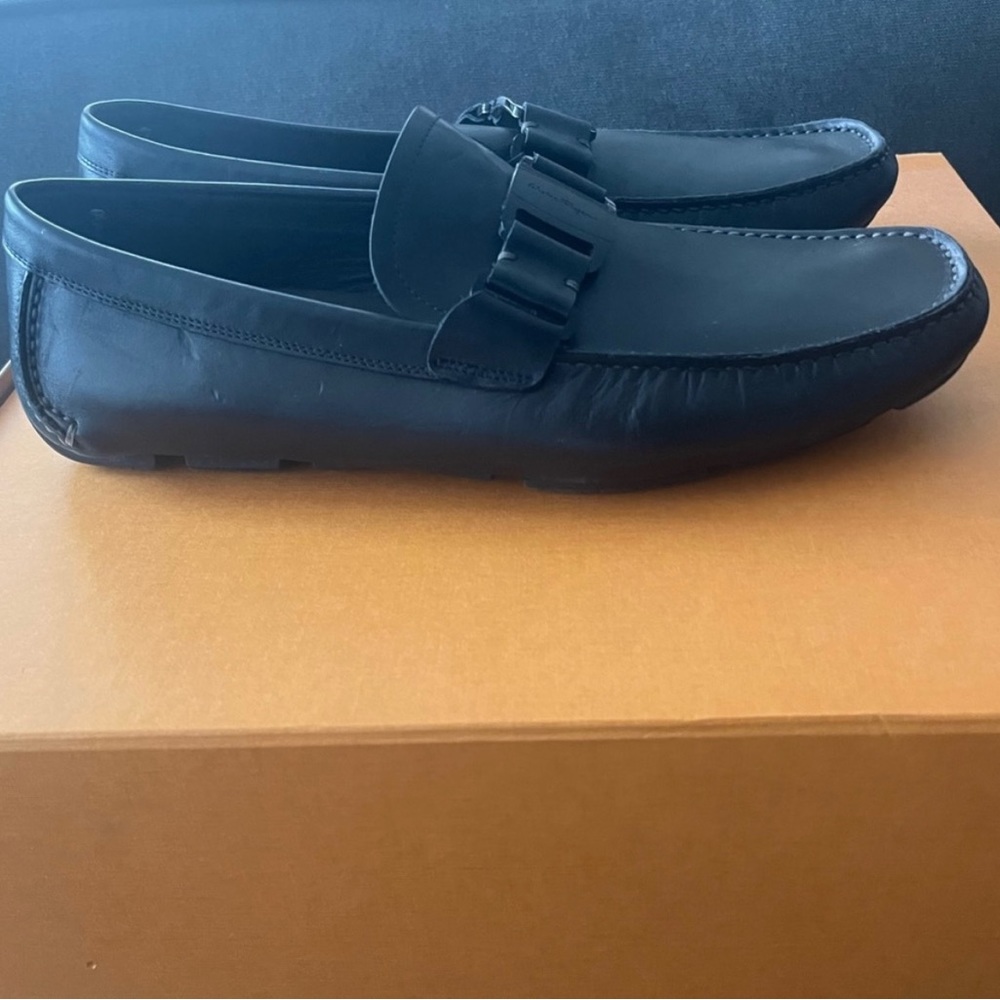 Men’s shoes